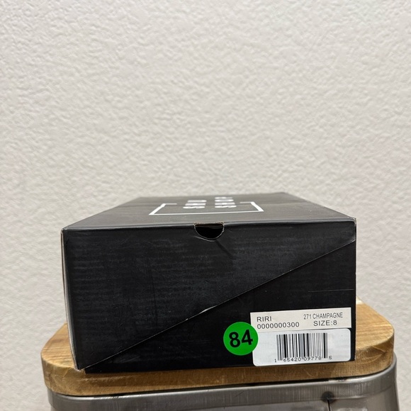 Shu Shop Riri Metallic Hi Top Sneakers Size 8 - Picture 7 of 7